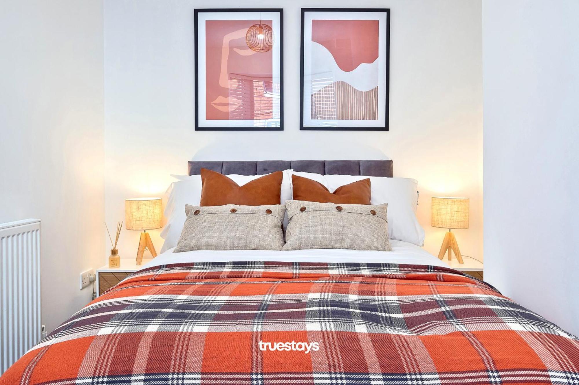 Nursery House By Truestays - 3 Bedroom House In Stoke-On-Trent Экстерьер фото